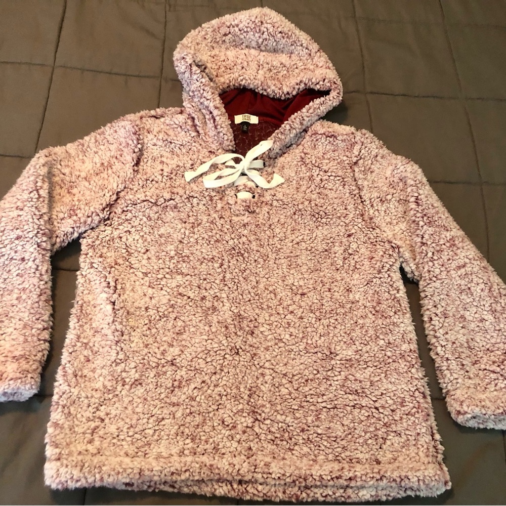 ⚡️ New women’s maroon/burgundy Sherpa hoodie